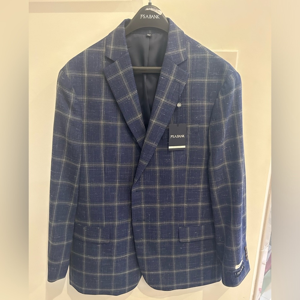 Jos. A Bank Men’s size 44R Sports Coat Brand New With Tags